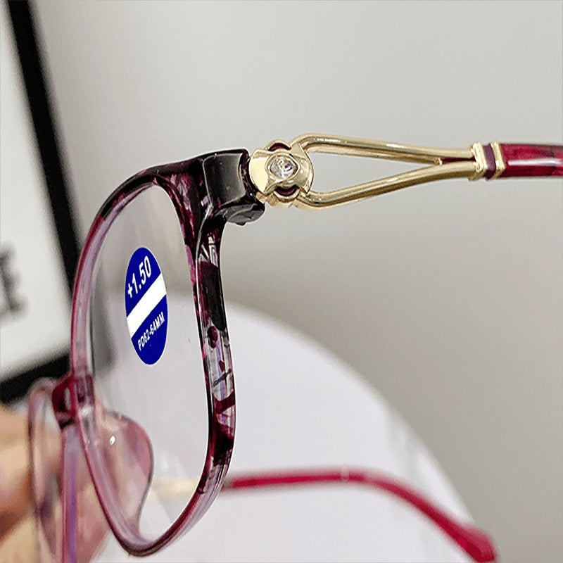 EyeGlow™ Lesebrille - Dein Stil, Dein Schutz, Deine klare Sicht!