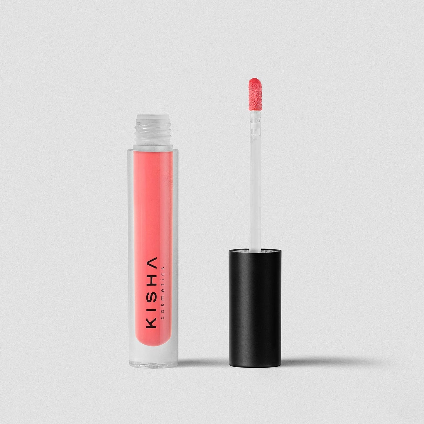 LuxeGloss – Kisha | Schaffen Sie üppiges Volumen für ein atemberaubendes Finish.